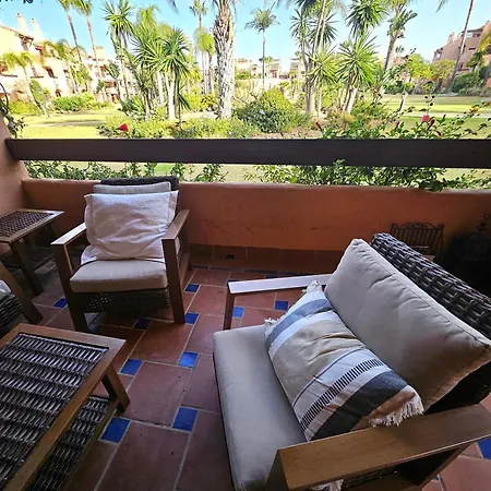 Modern 2br Second Line Marbella Beach, Pools And Paddle Apartamento Estepona