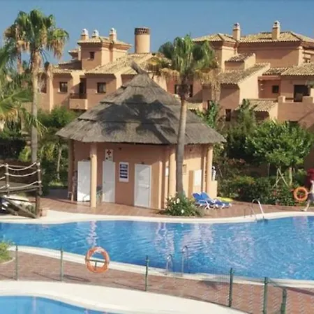 Modern 2br Second Line Marbella Beach, Pools And Paddle Estepona