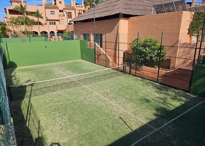 Modern 2br Second Line Marbella Beach, Pools And Paddle * Estepona